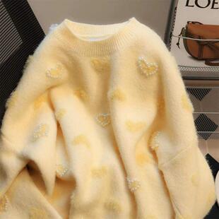 甜美爱心钉珠外穿毛衣女2025秋冬新款 女上衣 宽松圆领设计感针织衫