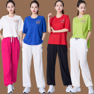 广场舞服装杨丽萍鬼步舞宽松短袖长裤大码跳舞衣服时尚运动表演服