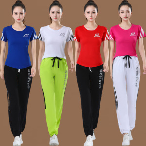 广场舞服装新款健身操团体鬼步舞跳舞衣服时尚健身服表演服装大码