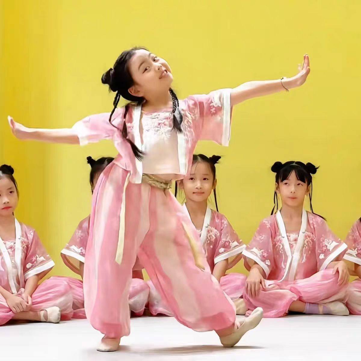 小酒馆演出服女童中国风古典舞蹈服小石矶娘娘同款套装新款表演服,童装/婴儿装/亲子装,汉服,淘宝优惠券,粉丝福利购,淘宝优惠卷