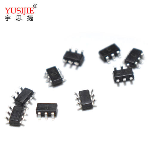 YUSIJIE-BL289  12秒RGB七彩闪烁变化快闪慢闪玩具LED驱动芯片IC