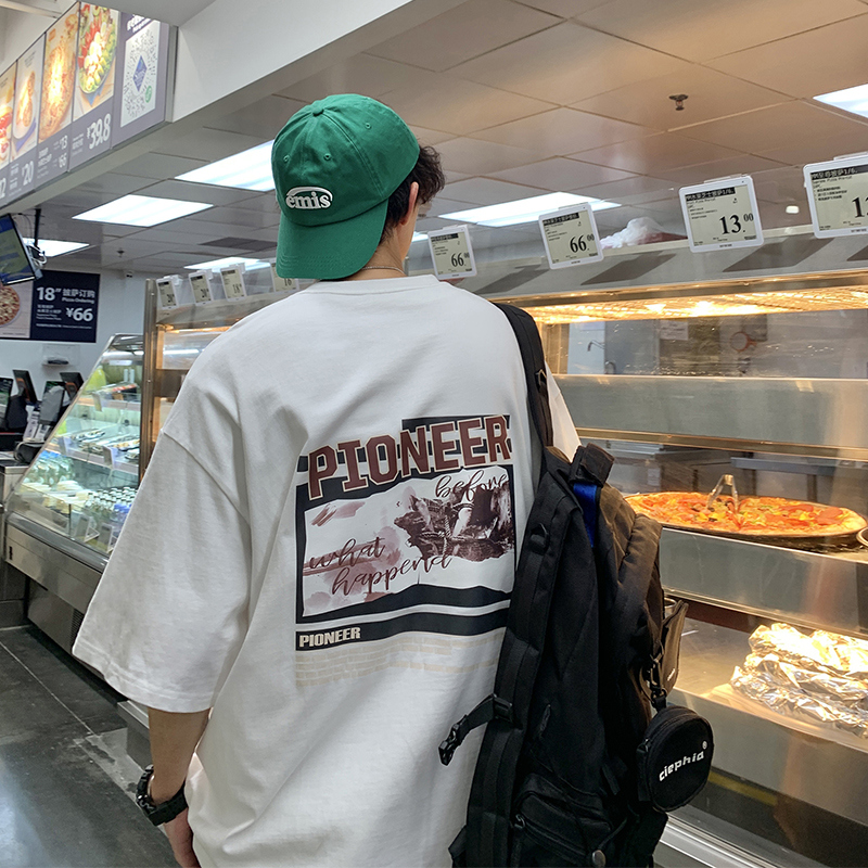 A331-T306-P28港风宽松圆领印花T恤200克纯棉，男装T恤，电商C409