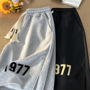 A331-K108-P45港风植绒字母印花短裤 65%棉35%聚酯纤维 控58图片