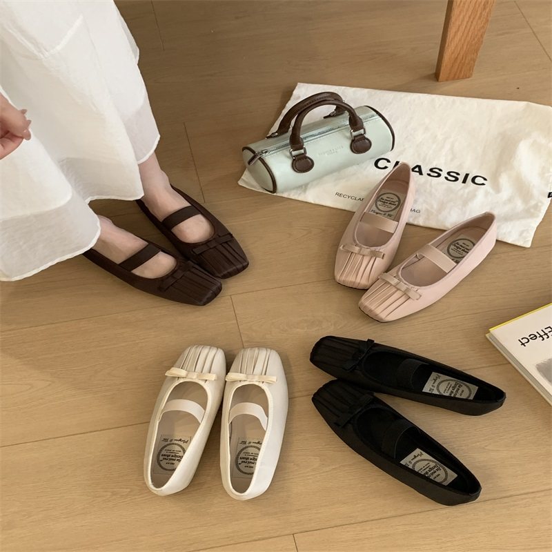 娜娜家2026款复古风方头平底蝴蝶结单鞋女百搭绸缎面芭蕾玛丽珍鞋,女鞋,浅口单鞋,淘宝优惠券,粉丝福利购,淘宝优惠卷