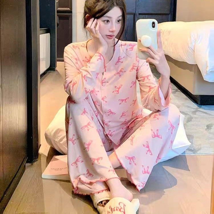 睡衣女春秋家居服蝴蝶印花V领长袖长裤高级感套装加胸棉