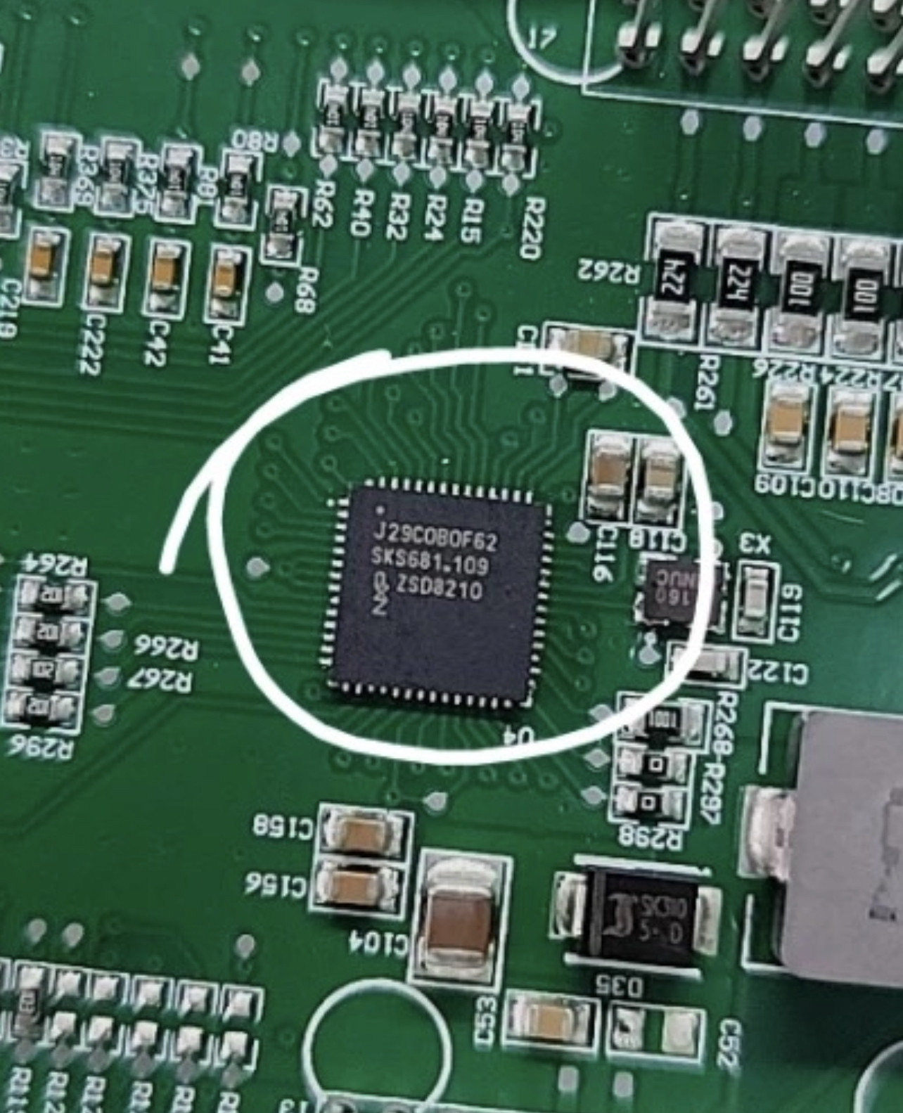 J29COBOF62 J29C0B0F62 低频驱动程序和接收器 汽车电脑板芯片