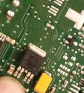 TLE4290 TLE4290D TO252封装 汽车电脑板贴片三极管