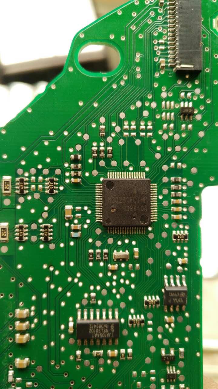 M30291FCTHP QFP64 RENESAS 可编辑芯片，进口 现货
