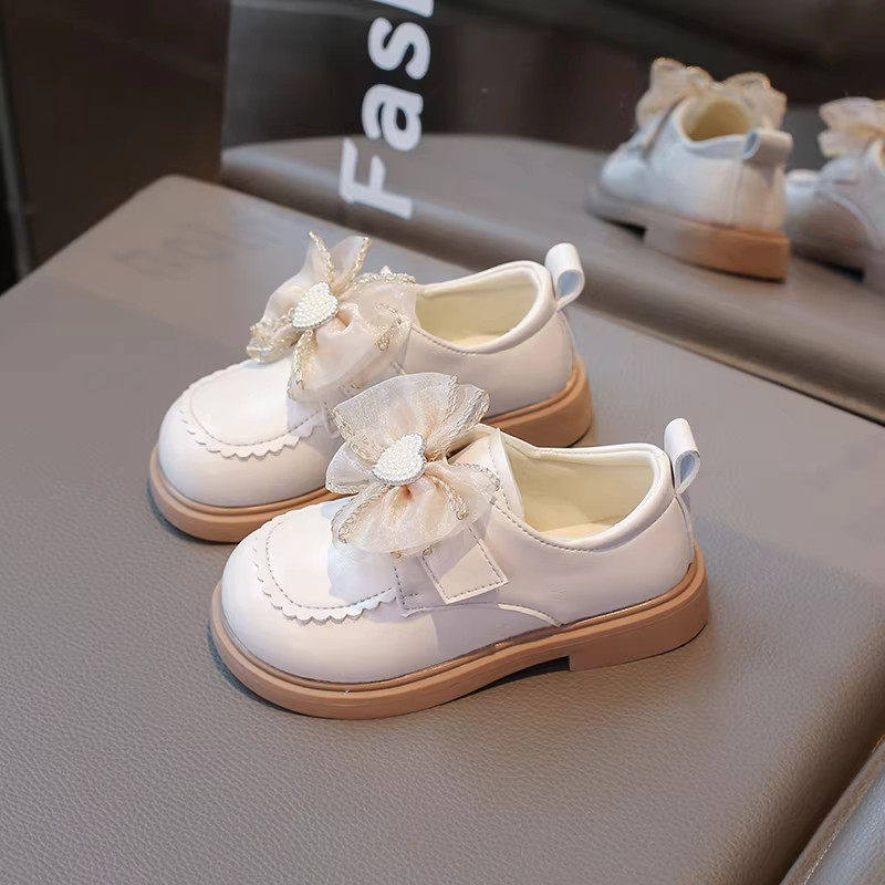 女童小皮鞋新款2026秋季儿童单鞋软底童鞋防滑鞋子小童公主休闲
