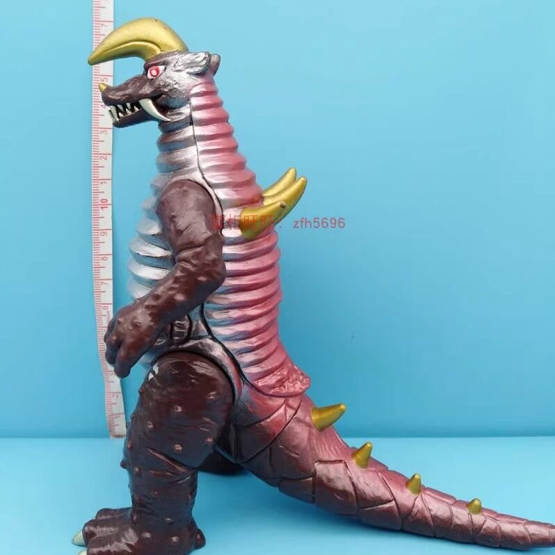 日本万代正版布莱克王古维拉奥特曼怪兽人偶模型软胶儿童玩具