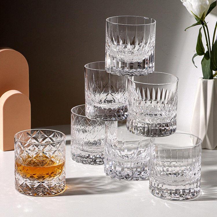 高档威士忌酒杯洋酒杯轻奢水晶玻璃白兰地日式手工切割切子星芒杯