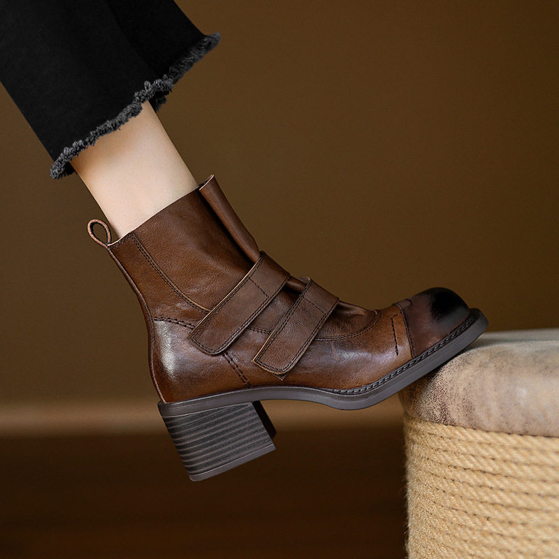 废土风复古做旧褶皱头层牛皮圆头马丁靴魔术贴粗跟中跟机车短靴女