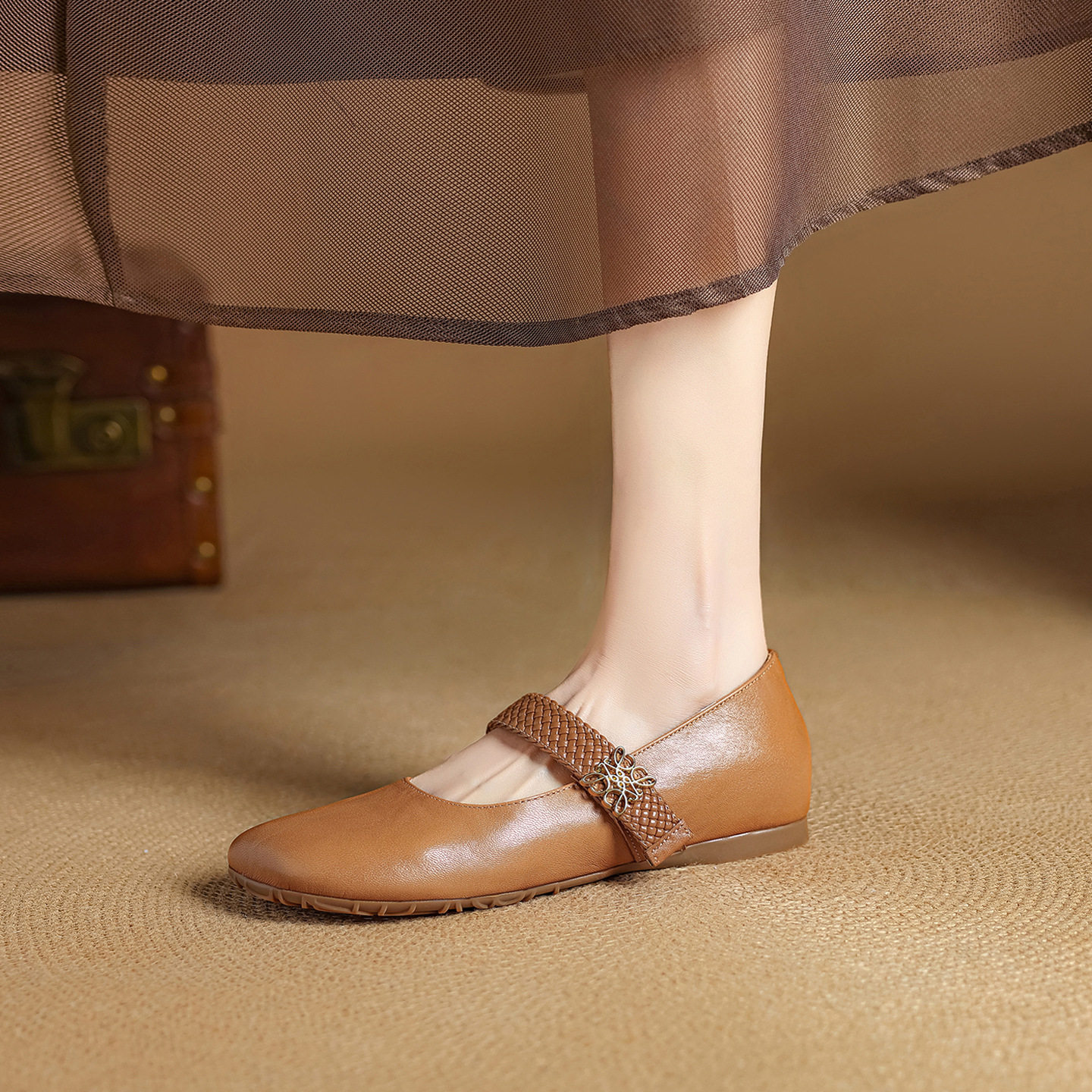 绝美巨好看羊皮方头浅口单鞋女内增高低跟平底鞋女软底舒适不累脚,户外/登山/野营/旅行用品,登山鞋/徒步鞋,淘宝优惠券,粉丝福利购,淘宝优惠卷