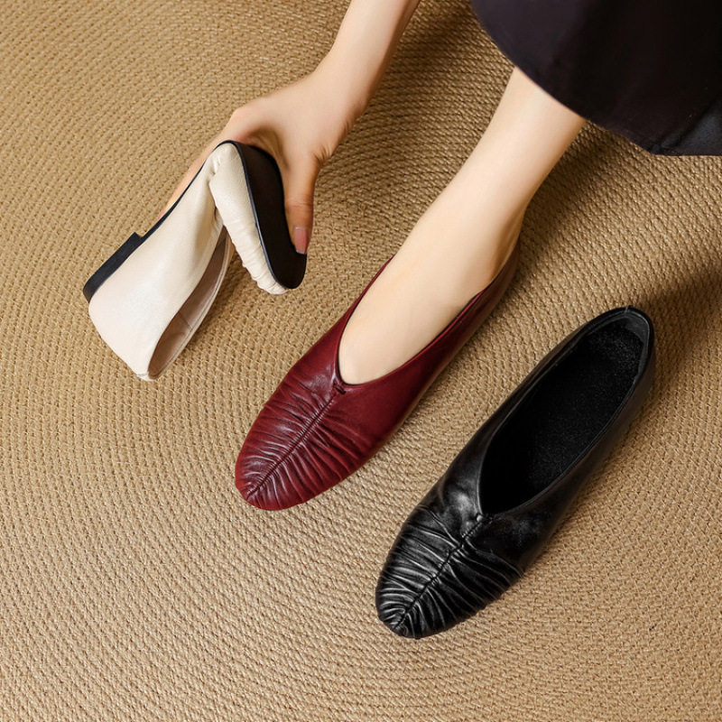 软面羊皮时尚褶皱V口平底豆豆鞋女 秋冬真皮奶奶妈妈通勤浅口单鞋,流行男鞋,马丁靴,淘宝优惠券,粉丝福利购,淘宝优惠卷