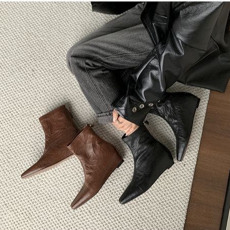 柏林晚风~法式气质羊皮小短靴黑色舒适平底通勤新款靴子裸靴时装,户外/登山/野营/旅行用品,登山鞋/徒步鞋,淘宝优惠券,粉丝福利购,淘宝优惠卷