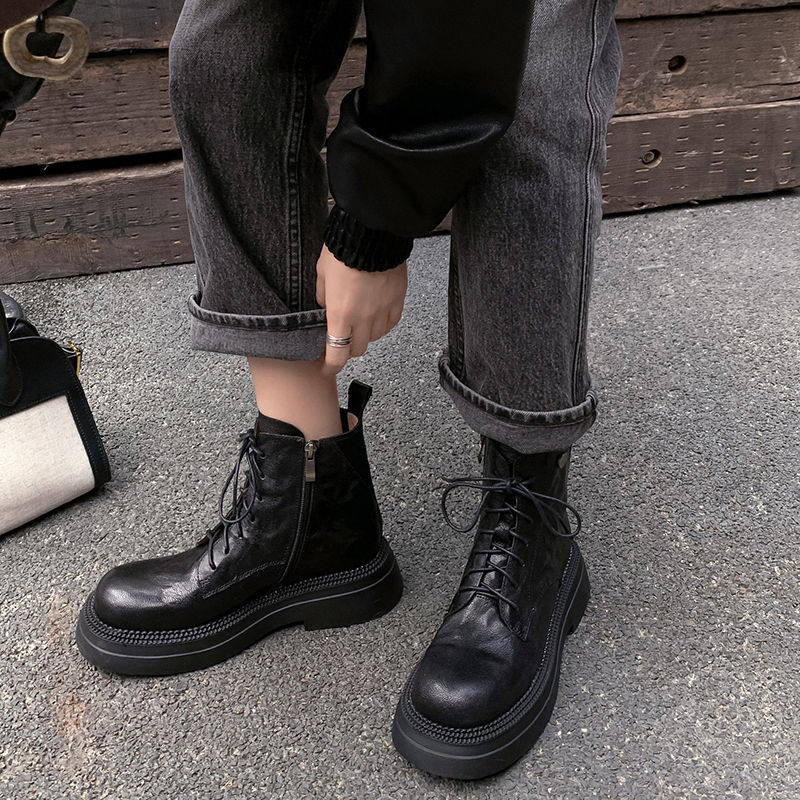复古英伦风马丁靴女2025秋冬新款百搭显瘦前系带圆头粗跟短靴纯色,户外/登山/野营/旅行用品,登山鞋/徒步鞋,淘宝优惠券,粉丝福利购,淘宝优惠卷