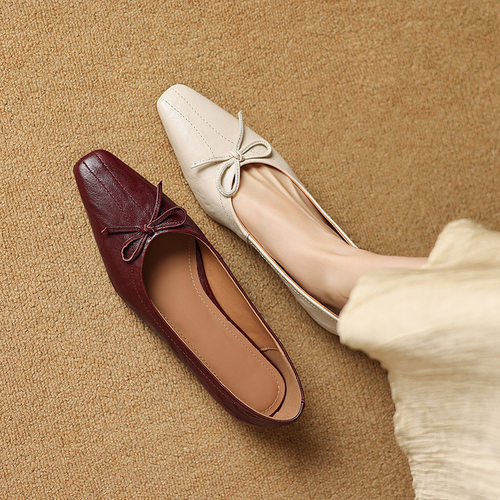 法式单鞋低跟瓢鞋女2025春秋新款蝴蝶结粗跟气质软底工作鞋小皮鞋