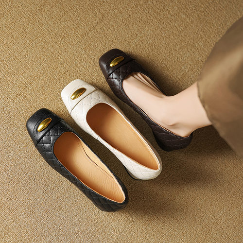 法式金属扣方头低粗跟浅口单鞋女2025年春秋季新款舒适百搭一脚蹬