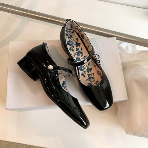 2023春夏季新款浅口单鞋女方头中跟鞋粗跟青花瓷里牛漆皮玛丽珍鞋