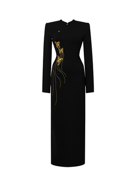 新中式黑色高级感国风刺绣蝴蝶设计气质连衣裙女秋季改良旗袍裙子