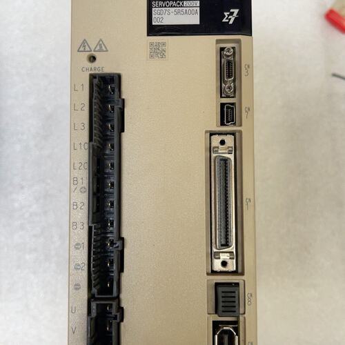 议价安川7代伺服驱动器SGD7S-5R5A00A002一台750可维修