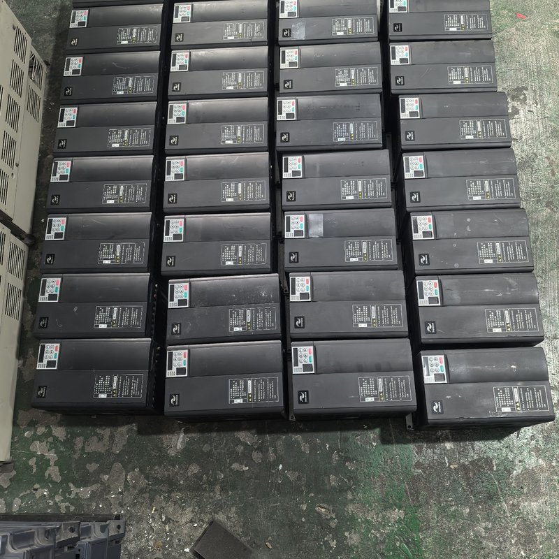 议价汇川变频器 MD310T2.2B-SZ 2.2KW 380V可维修图片
