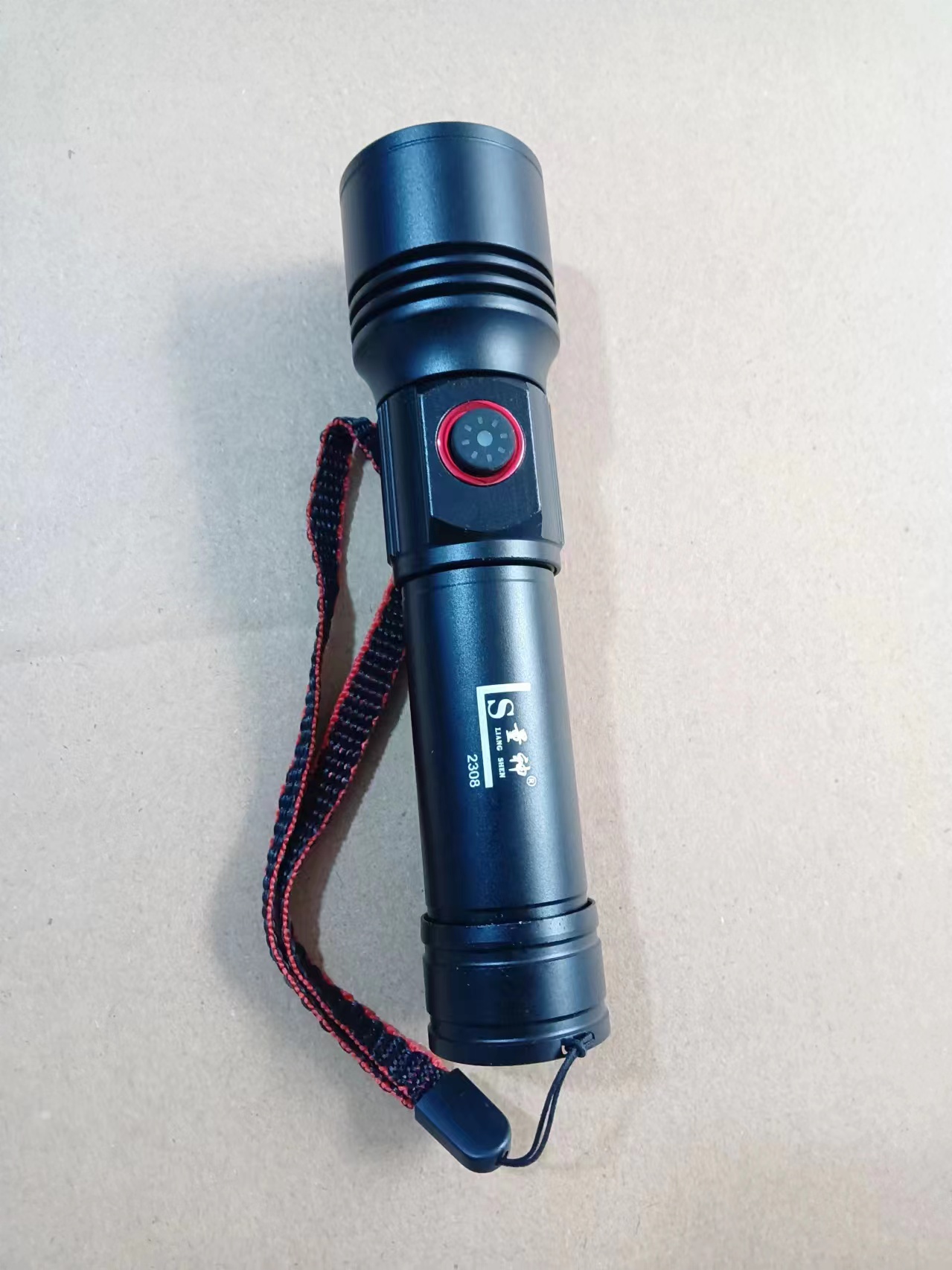 量神2308强光手电筒 USB充电迷你手电 户外露营神缩变焦手电筒批