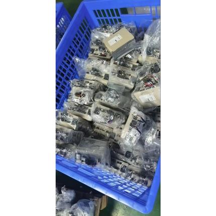 Hechuan Servo 1.5Kw Set SvX3eb150aA2 SvX