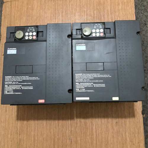 Dismantling Mitsubishi F700 Series Inverter FrF7407.5KCht