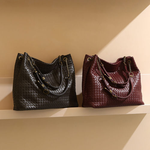 2026新款女士小众手提包