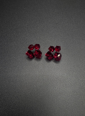 New Vintage 古著 red 耳饰