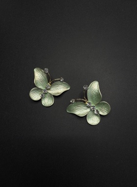 Vintage古着设计感古早风独特小众耳饰复古蝴蝶耳饰P72056