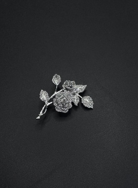 铿锵玫瑰满锆气质胸针高档精致时尚胸花西装大衣配饰礼物B10757