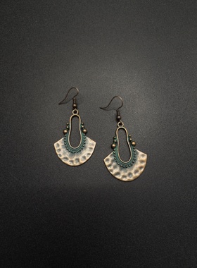 Vintage古着设计感古早风独特小众耳环复古耳环P90354