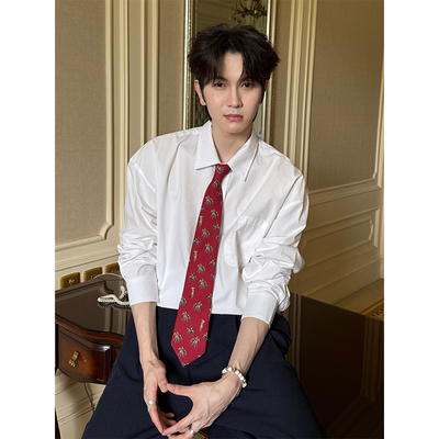 白色衬衫外搭早秋新款纯色