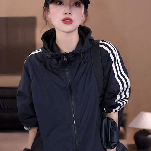 时尚洋气双面穿外套女2026春季新款休闲百搭连帽个性宽松防晒上衣