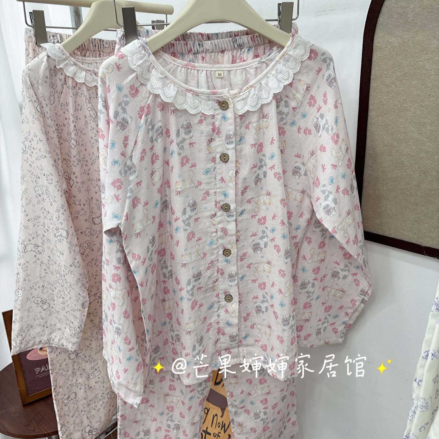 软软的很舒服双层婴儿棉纱卡通印花睡衣女长袖长裤翻领家居服套装