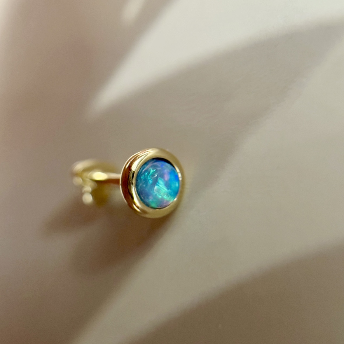 CHESNOW小众高级欧泊耳钉耳骨钉