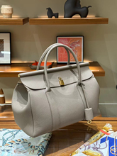 2024新款真皮女包大容量翻盖手提包头层牛皮通勤包百搭托特包