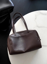 2025新款里外羊皮保龄球包女包高级感柔软真皮手提包腋下单肩包