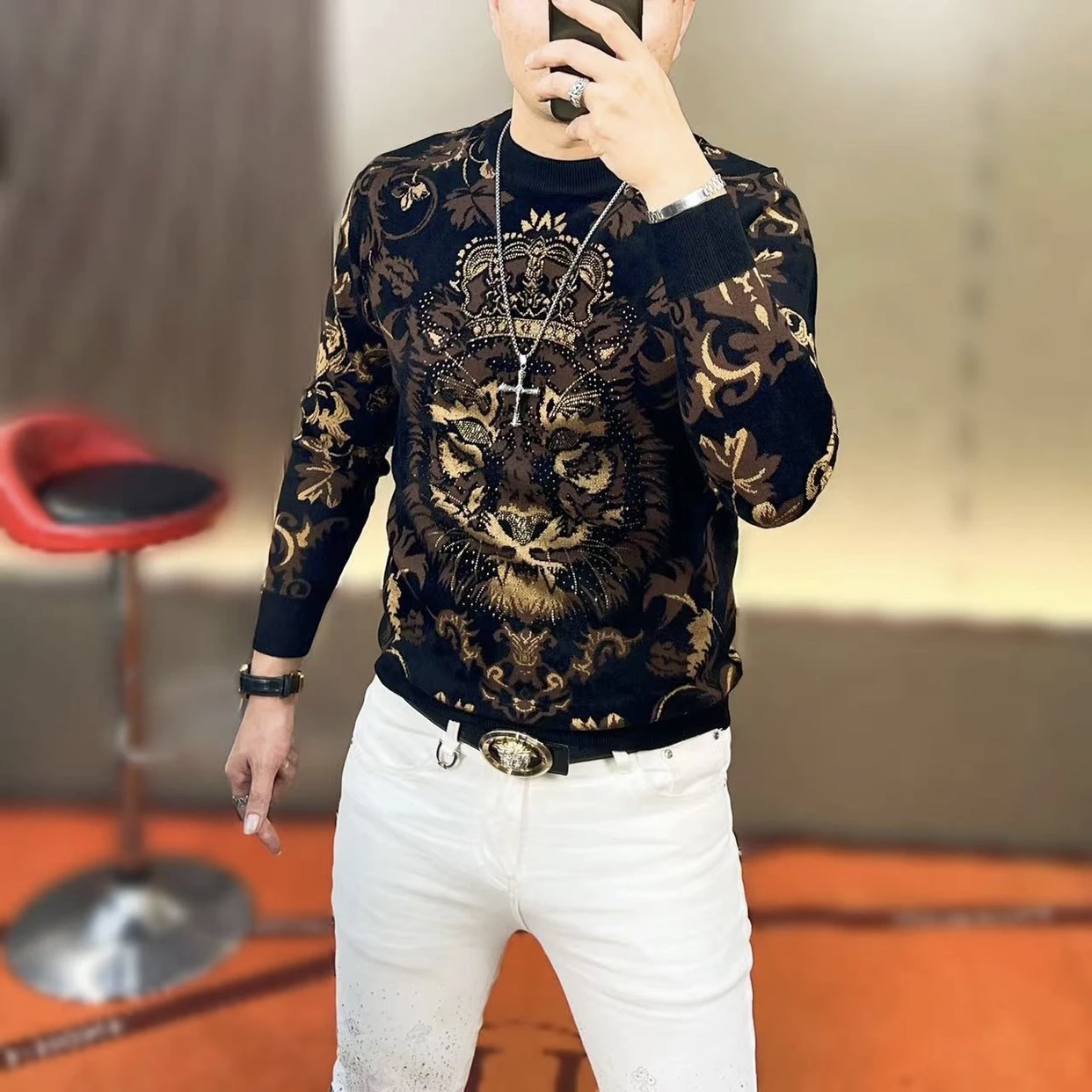 欧货站天鹅绒提花修身圆领潮牌修身圆领烫钻重工男士天鹅绒毛衣