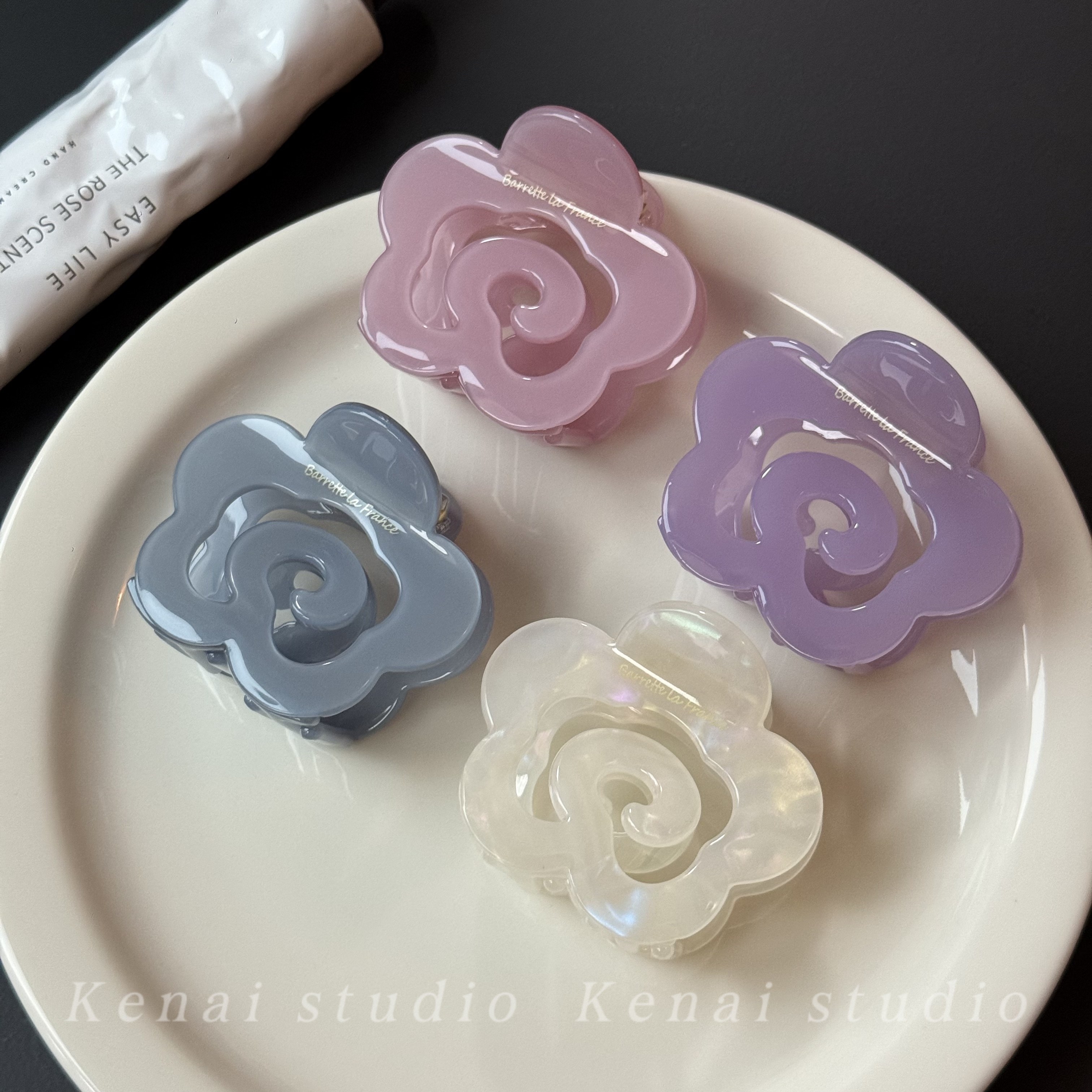 韩国进口France夏日多巴胺果冻花朵抓夹氛围感玫瑰花半扎发鲨鱼夹