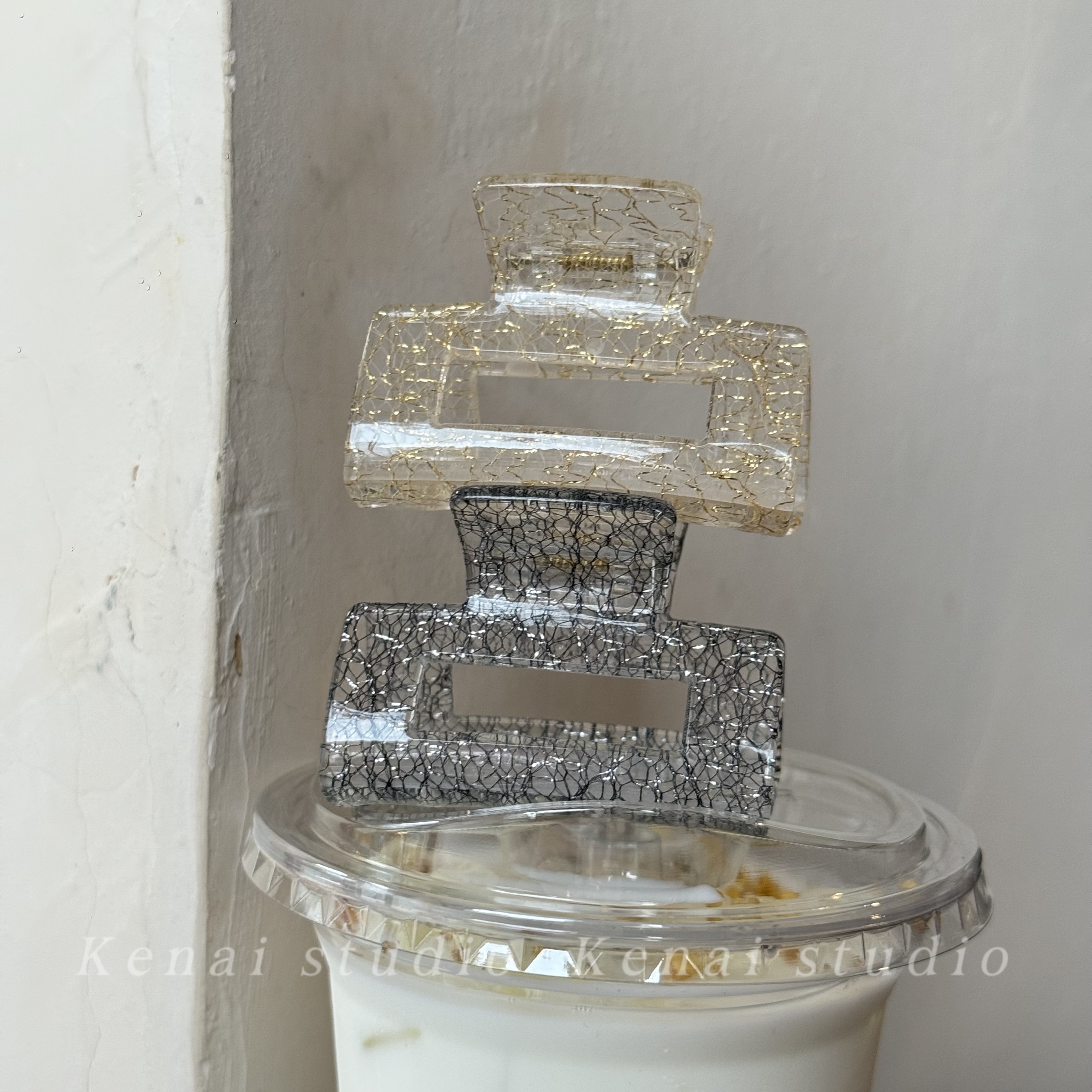 韩国进口蕾丝金箔鲨鱼夹轻奢法式复古抓夹中号少发量方款发夹发饰