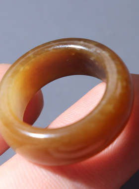 方言和田玉且末料老红糖戒圈