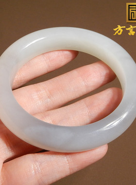 青海老坑烟紫白玉双色正圈手镯