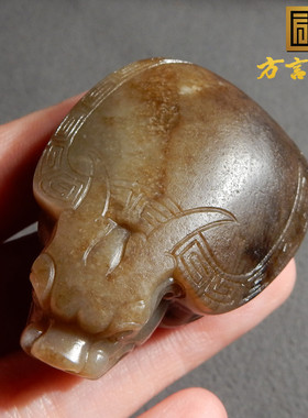 新疆和田玉罕见糖玉籽龙龟手把件