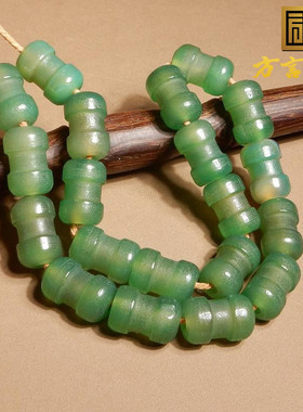 方言和田玉多脂磨砂复古绿色玛瑙