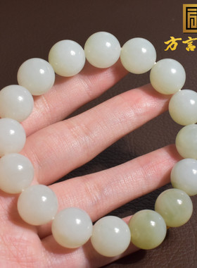 俄罗斯罕见白玉带翠色单圈手串