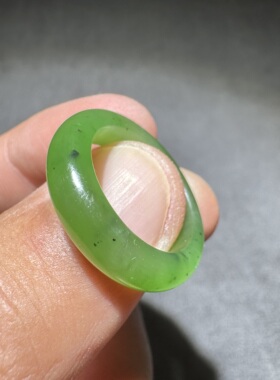 手慢无方言和田玉老坑俄罗斯苹果绿阳绿碧玉油润卡17mm素面戒指S6