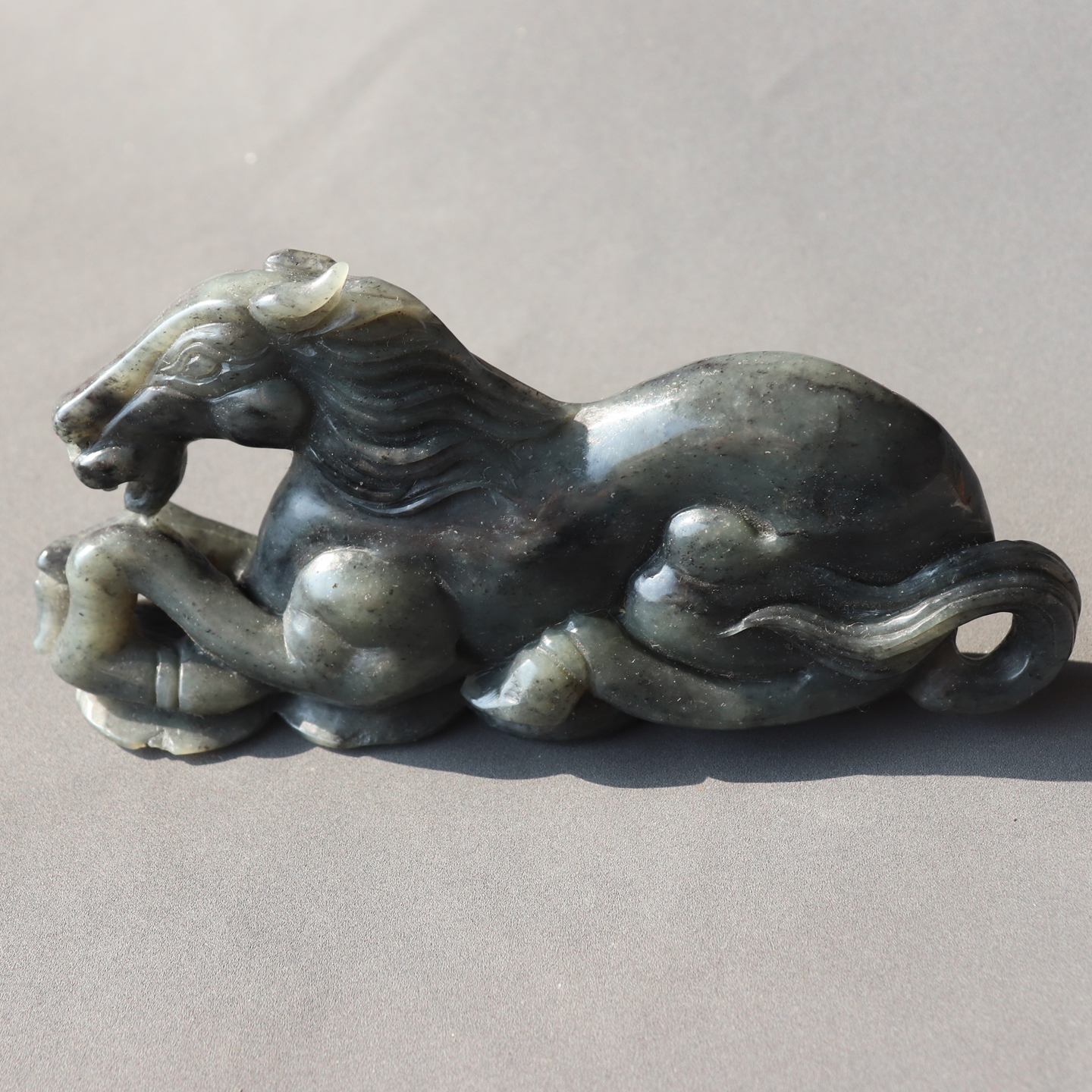 火爆方言品牌和田玉佩戴级新疆青花籽料挂金皮马到成功把件把件A8